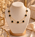 Collier Doré Double Rang à Motifs Fleurs Noires ✨