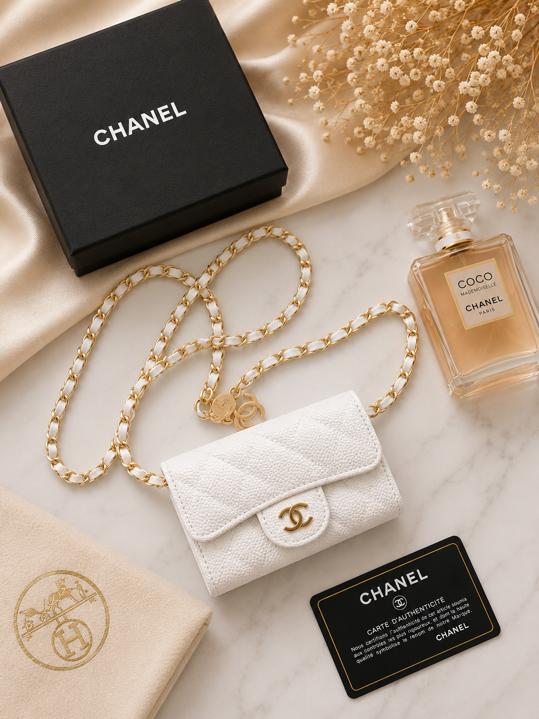 Sac à Bandoulière Blanc Chaîne Dorée ✨