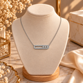 Collier Argenté Minimaliste à Pendentif Cristaux ✨